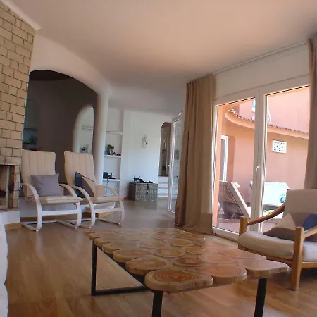 Welwitchia Villa